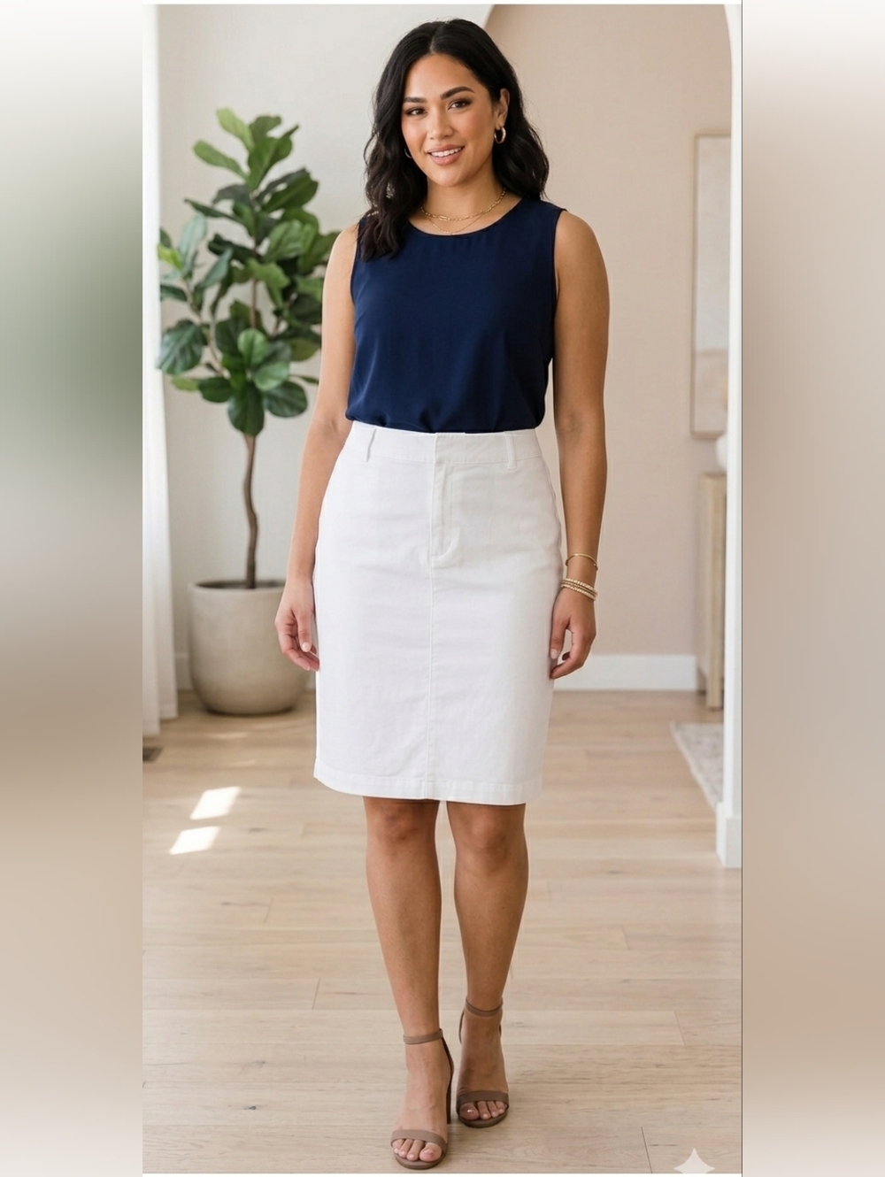 White Knee Length Skirt Medium M Petite P Slim Skirt  21in Stretch